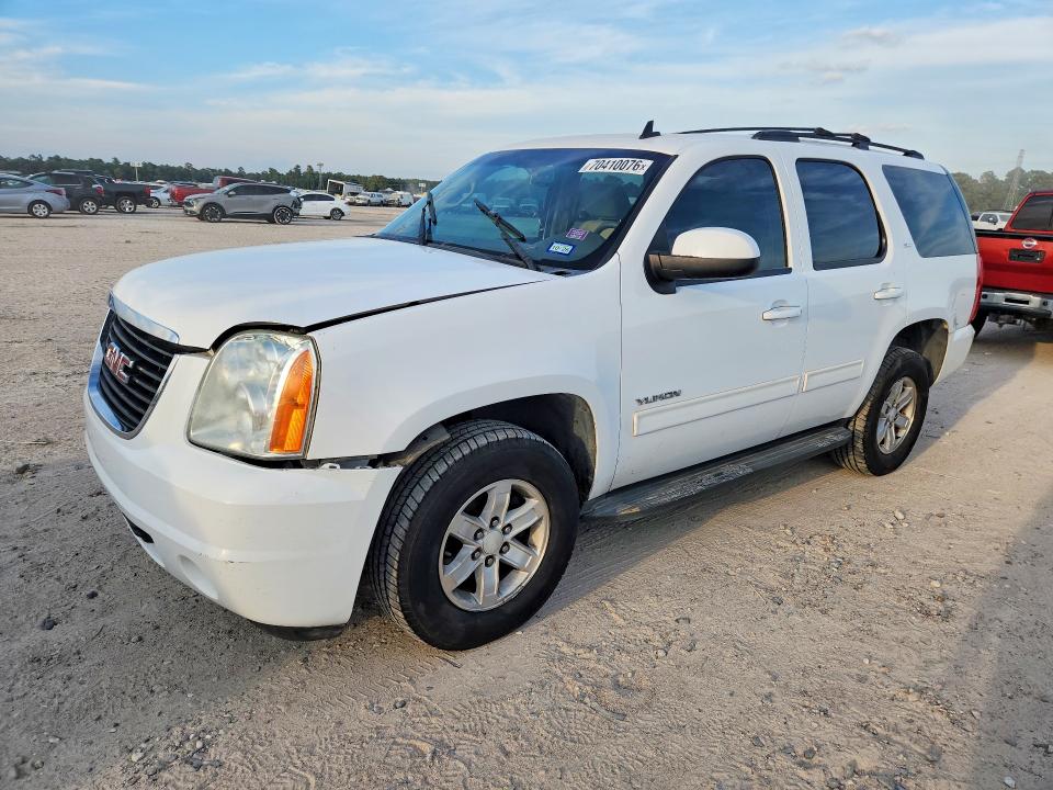 GMC YUKON 2012 z numerem VIN 1GKS2CE00CR275062 - Zdjęcie z aukcji