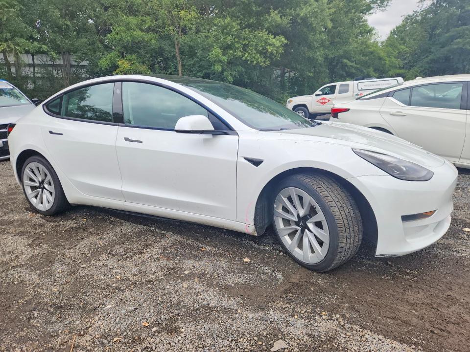 Photo 4 from auction – 2023 TESLA MODEL 3 with VIN 5YJ3E1EA9PF448688