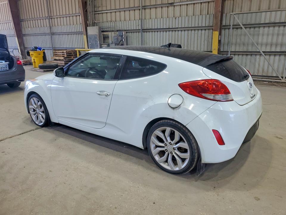 Photo 2 from auction – 2012 HYUNDAI VELOSTER with VIN KMHTC6ADXCU025750