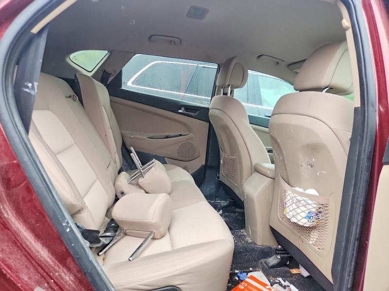 Photo 11 from auction – 2017 HYUNDAI TUCSON with VIN KM8J3CA47HU468161