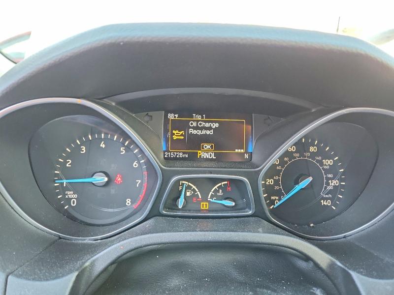 Снимка 9 от търг – 2017 FORD FOCUS с VIN 1FADP3K20HL323106