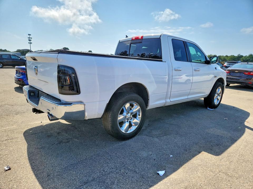 Снимка 3 от търг – 2016 RAM 1500 с VIN 1C6RR7GT3GS295395