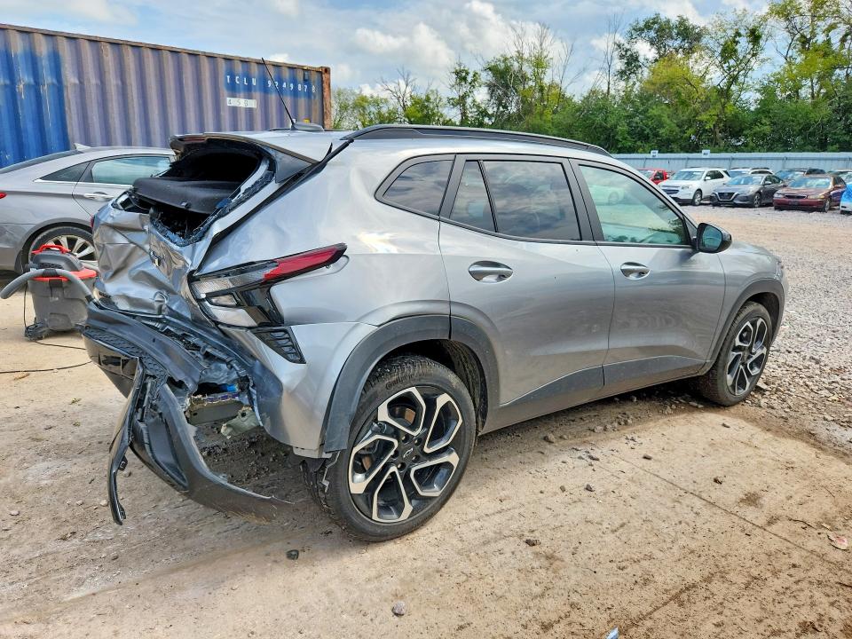 Photo 3 from auction – 2025 CHEVROLET TRAX with VIN KL77LJEPXSC261751