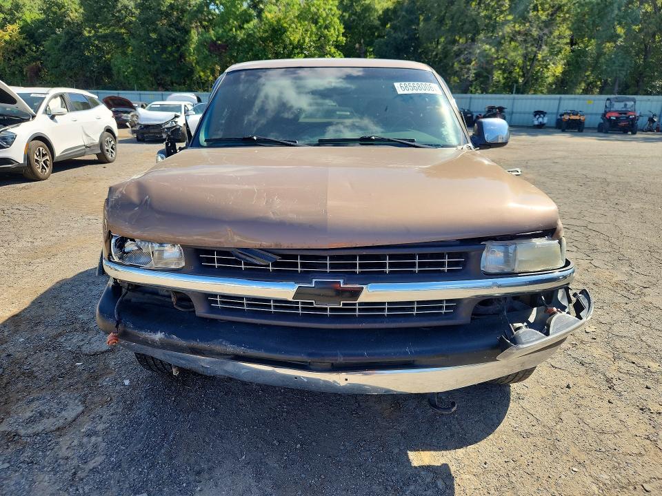 Foto 5 de la subasta – 2001 CHEVROLET SILVERADO con VIN 1GCEC19T41Z289980
