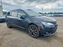 Photo 4 from auction – 2019 CHRYSLER PACIFICA with VIN 2C4RC1GG3KR638825