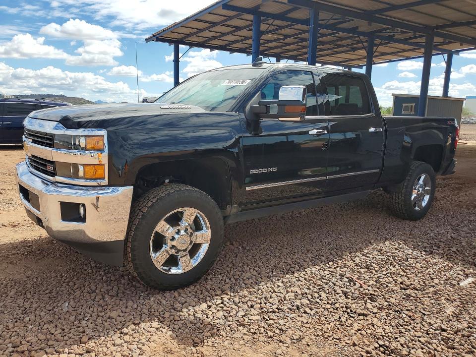 CHEVROLET SILVERADO 2015 с VIN 1GC1KWE8XFF506151 - Снимка от търг