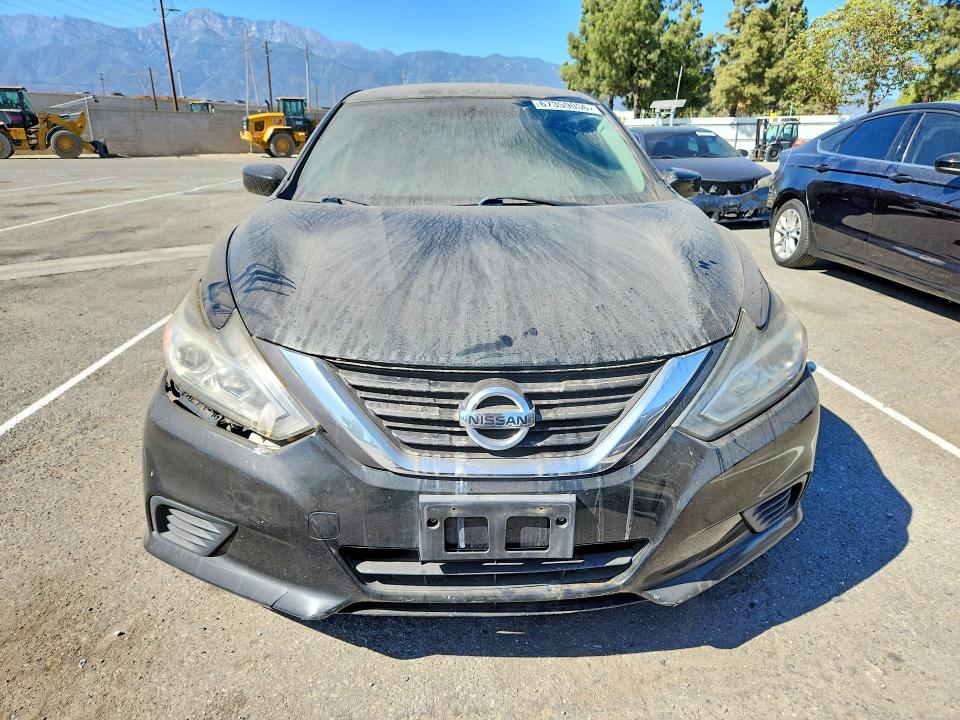 Photo 5 from auction – 2017 NISSAN ALTIMA with VIN 1N4AL3AP8HN304819