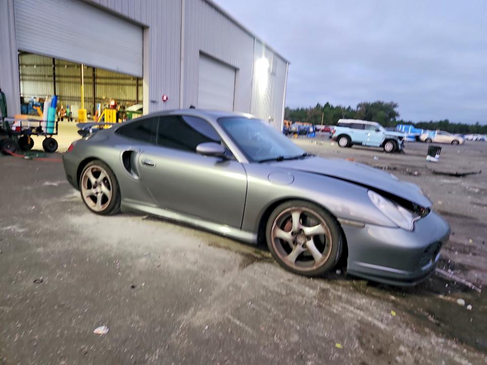 Zdjęcie 4 z aukcji – 2001 PORSCHE 911 z VIN WP0AB29921S686186