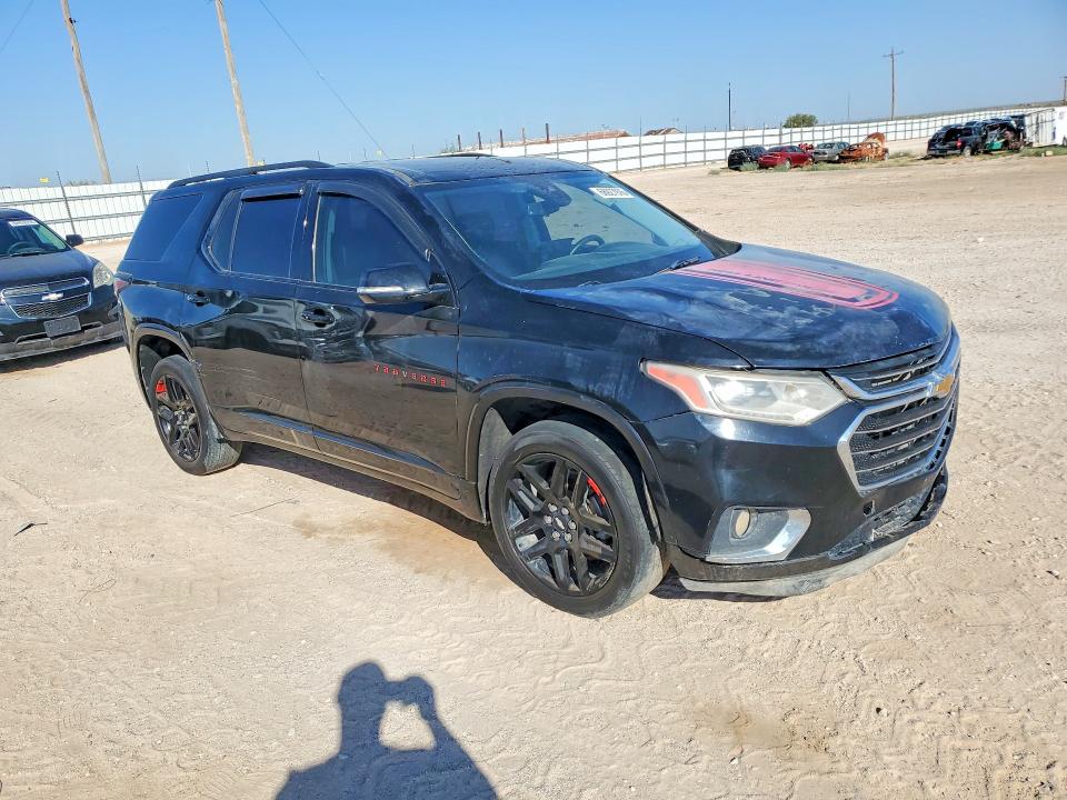 Photo 4 from auction – 2019 CHEVROLET TRAVERSE with VIN 1GNERKKW3KJ129170