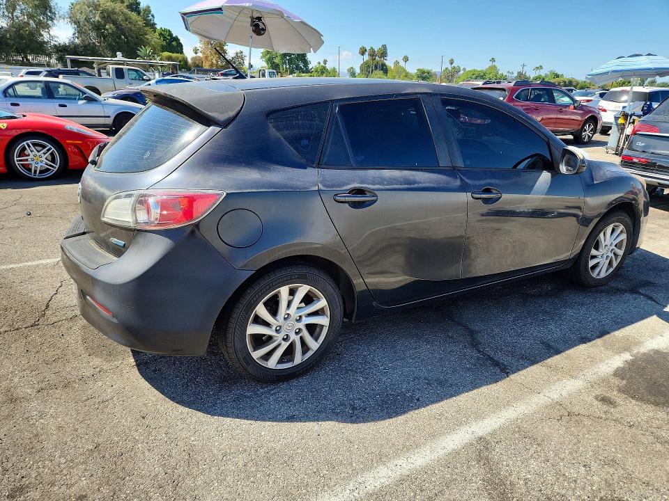 Photo 3 from auction – 2012 MAZDA 3 with VIN JM1BL1M85C1629662