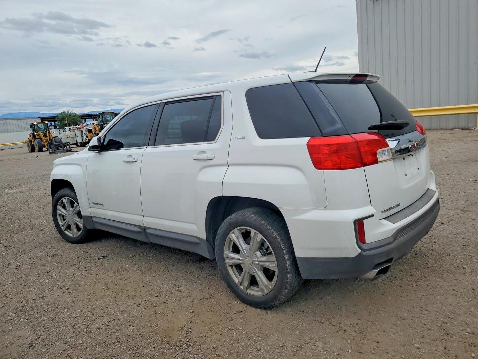 Photo 2 from auction – 2017 GMC TERRAIN with VIN 2GKALMEK0H6189060