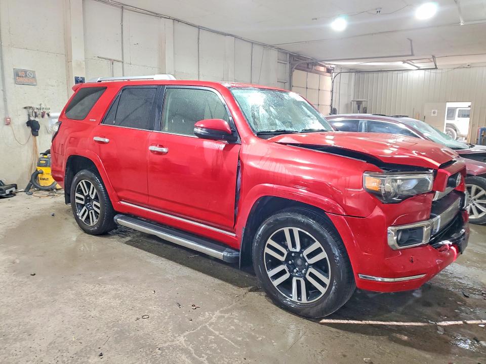 Photo 4 from auction – 2017 TOYOTA 4RUNNER with VIN JTEBU5JR4H5476253