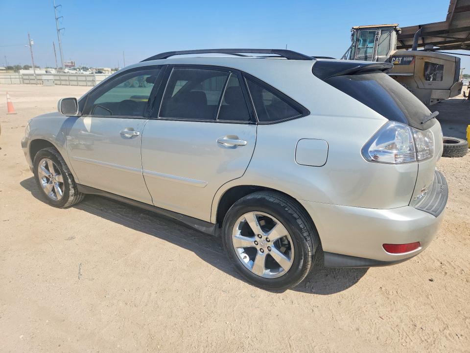 Photo 2 from auction – 2005 LEXUS RX with VIN 2T2GA31U45C037804