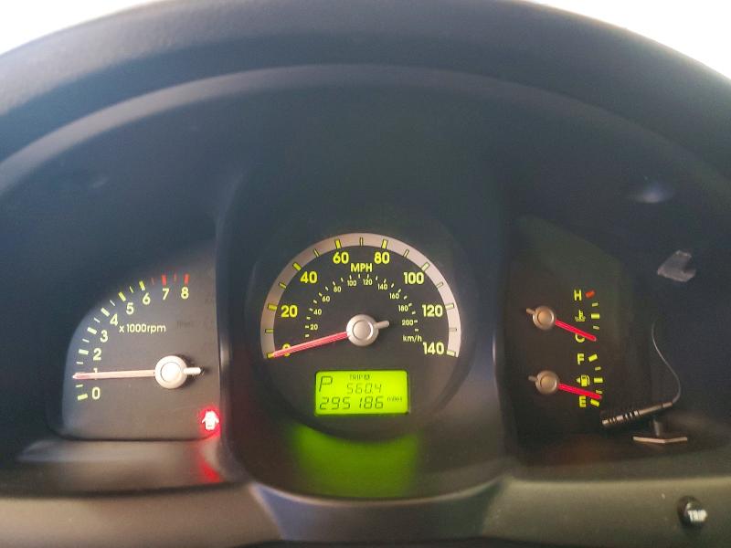 Снимка 9 от търг – 2007 KIA SPORTAGE с VIN KNDJF724377372378