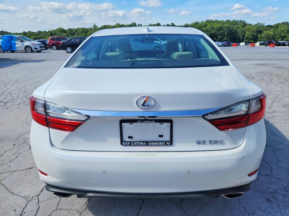Снимка 6 от търг – 2018 LEXUS ES с VIN 58ABK1GG1JU115460