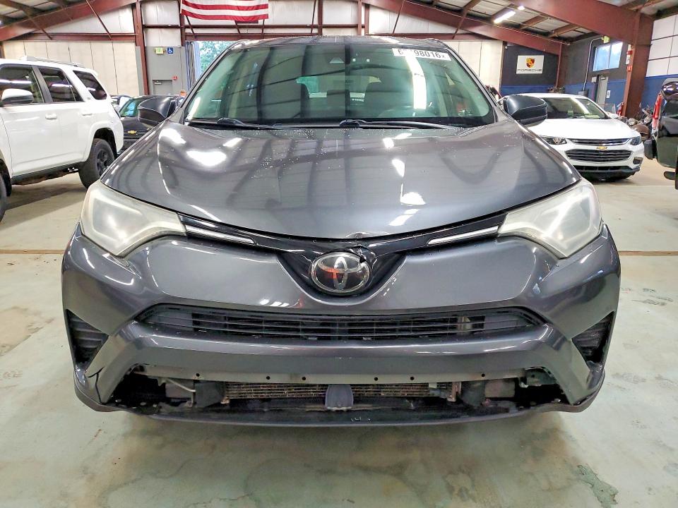Photo 5 from auction – 2018 TOYOTA RAV4 with VIN JTMBFREV4JJ737584