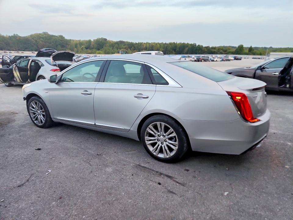Photo 2 from auction – 2018 CADILLAC XTS with VIN 2G61N5S36J9162073