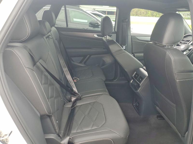 Photo 11 from auction – 2026 VOLKSWAGEN ATLAS CROSS SPORT with VIN 1V2KC2CA5TC203726