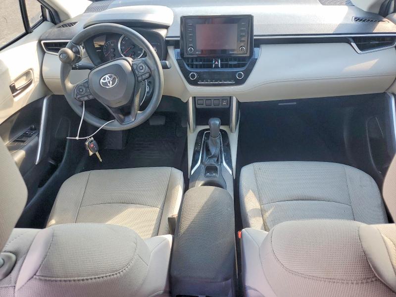 Снимка 8 от търг – 2022 TOYOTA COROLLA CROSS с VIN 7MUAAAAG7NV017262