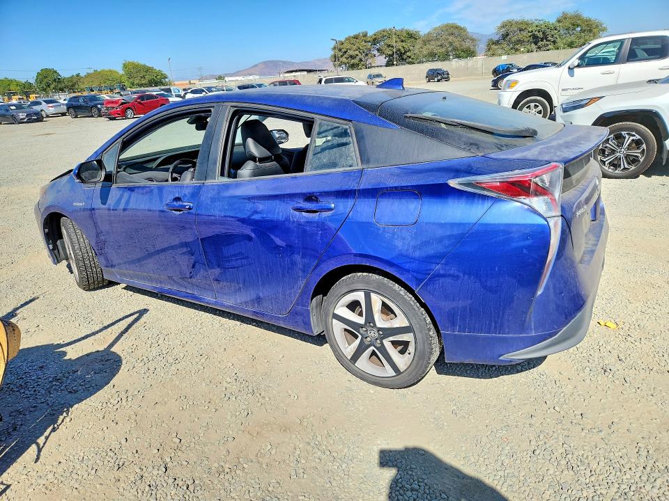 Photo 2 from auction – 2016 TOYOTA PRIUS with VIN JTDKARFU1G3524559
