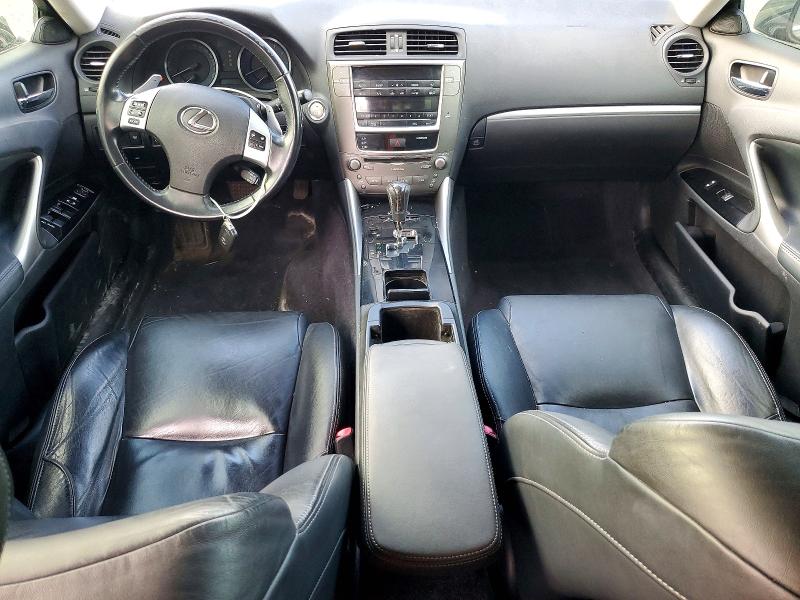 Photo 8 from auction – 2011 LEXUS IS with VIN JTHCF5C26B5052128