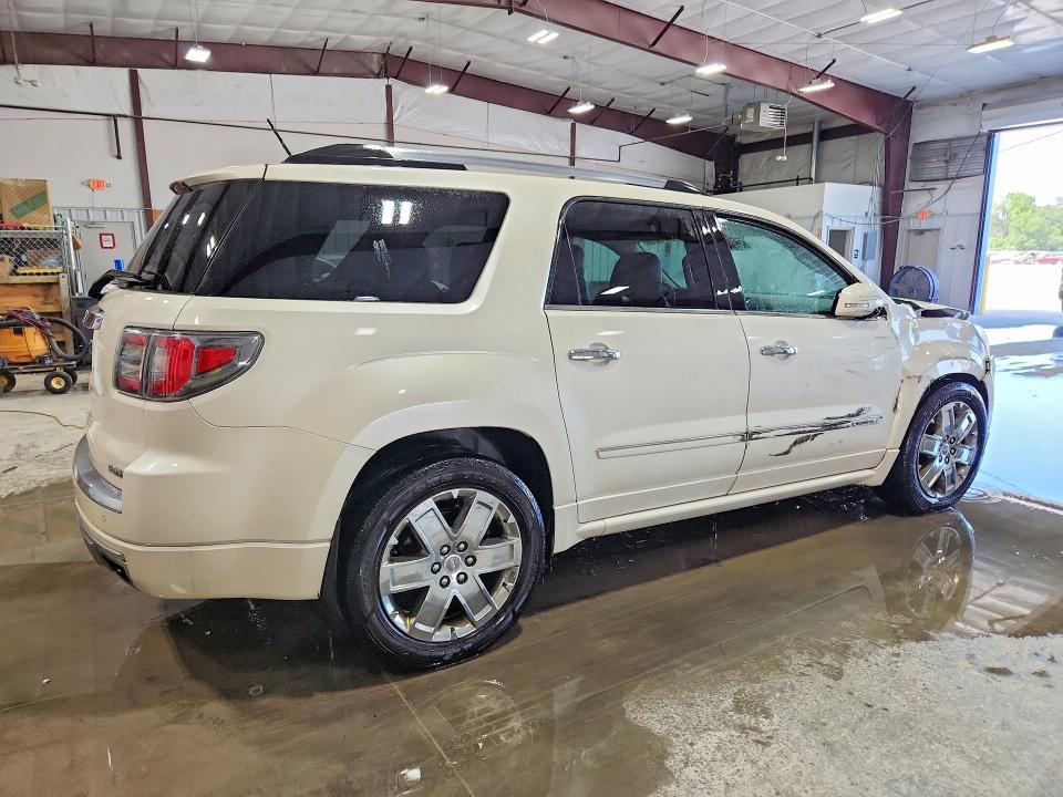 Foto 3 de la subasta – 2014 GMC ACADIA con VIN 1GKKVTKD6EJ354302