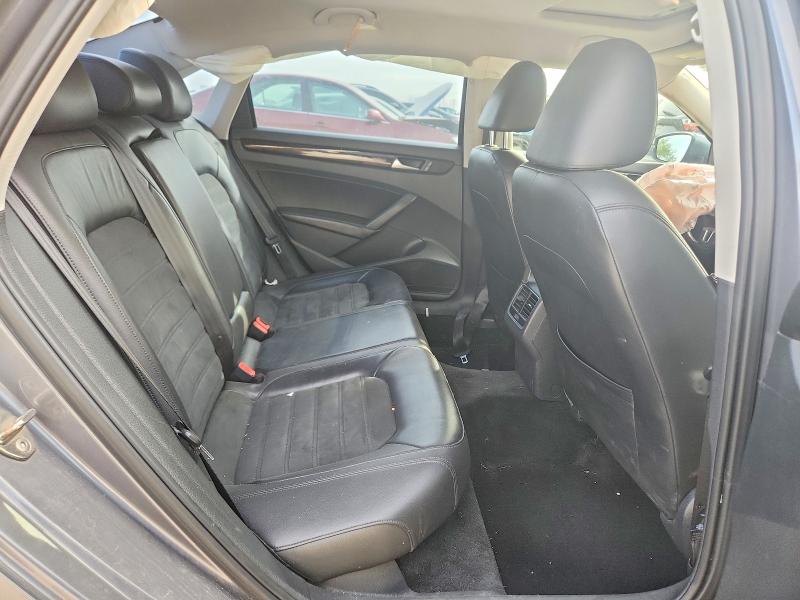 Снимка 10 от търг – 2015 VOLKSWAGEN PASSAT с VIN 1VWCV7A32FC032565