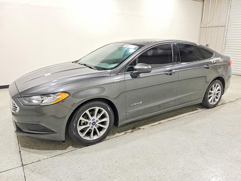 FORD FUSION 2017 con VIN 3FA6P0LU7HR358606 - Foto de la subasta