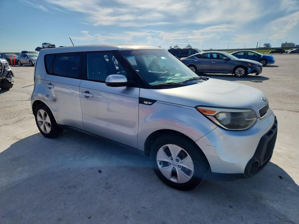 Photo 4 from auction – 2014 KIA SOUL with VIN KNDJN2A21E7744867