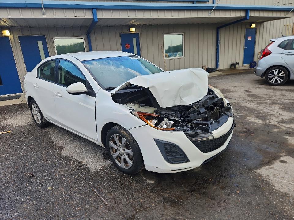 Foto 4 de la subasta – 2011 MAZDA 3 con VIN JM1BL1VF6B1490587
