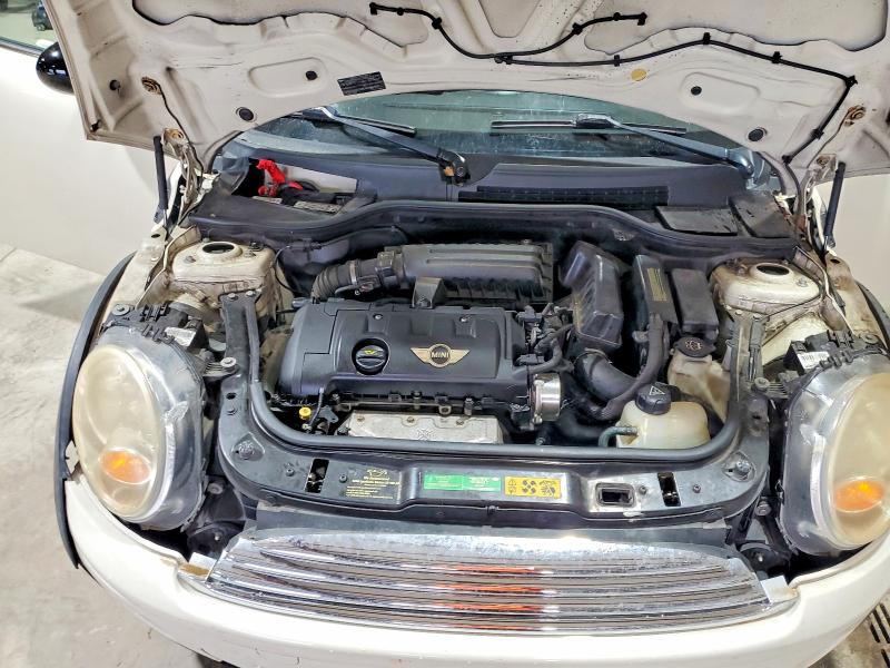 Photo 11 from auction – 2009 MINI COOPER with VIN WMWMF33519TW77463
