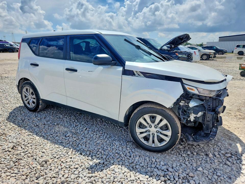 Photo 4 from auction – 2020 KIA SOUL with VIN KNDJ22AU8L7724154