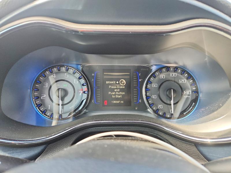 Photo 9 from auction – 2015 CHRYSLER 200 with VIN 1C3CCCBG0FN572511