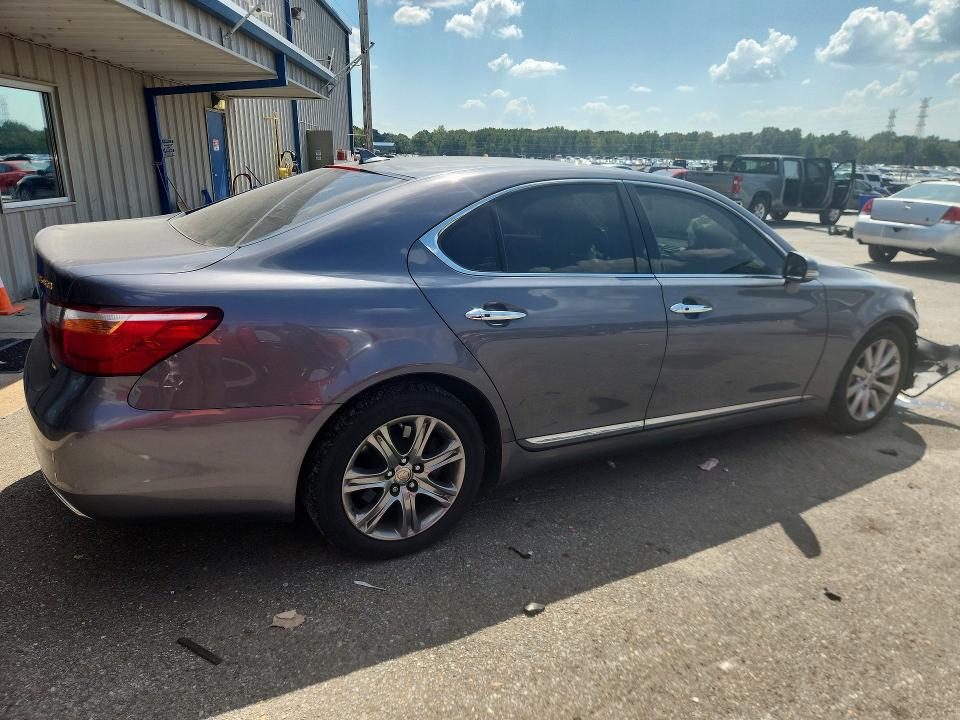 Photo 3 from auction – 2012 LEXUS LS with VIN JTHCL5EF0C5013383