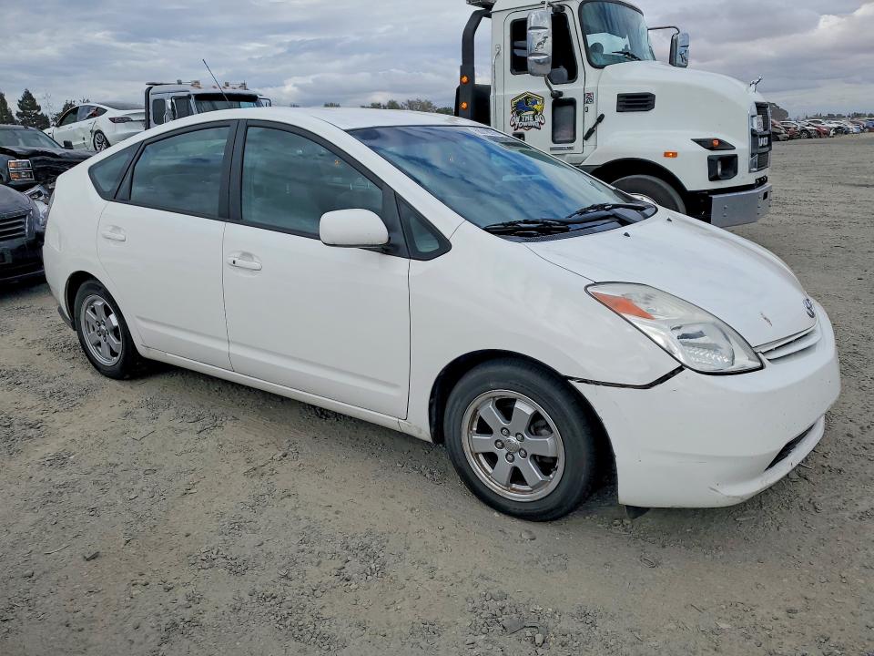 Photo 4 from auction – 2005 TOYOTA PRIUS with VIN JTDKB20U253072907
