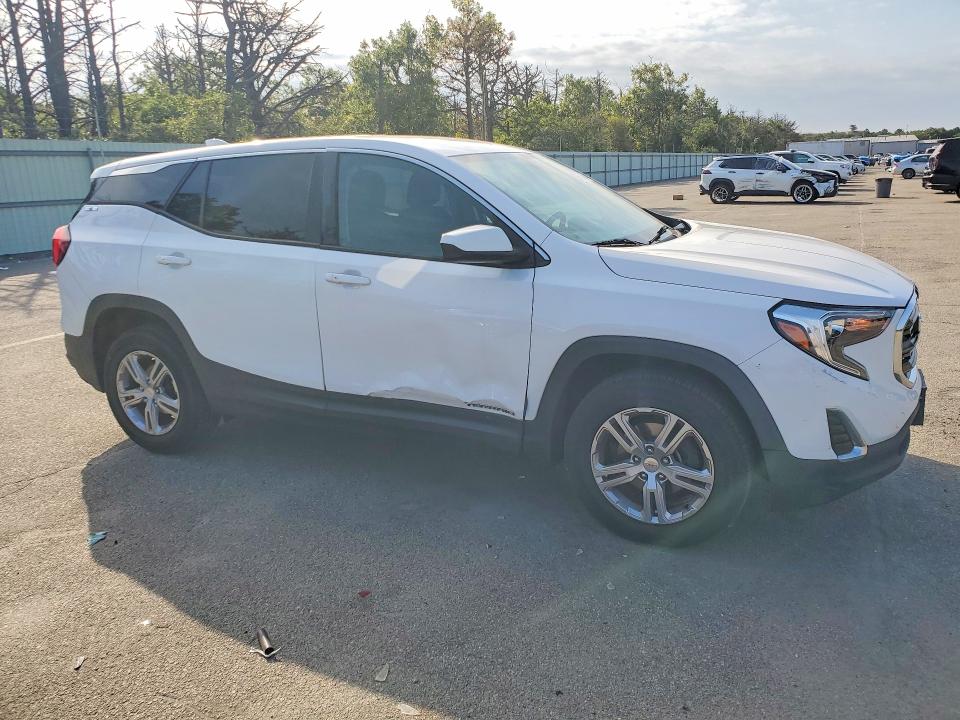 Photo 4 from auction – 2018 GMC TERRAIN with VIN 3GKALMEV6JL269197