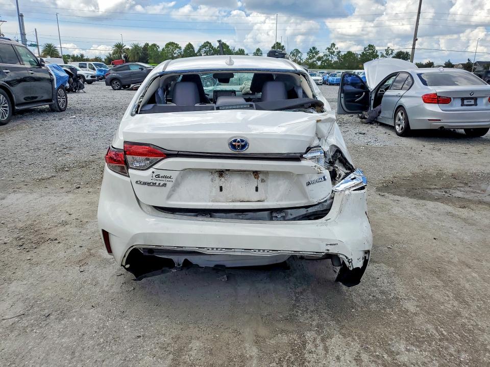 Photo 6 from auction – 2020 TOYOTA COROLLA with VIN JTDEBRBE9LJ022803
