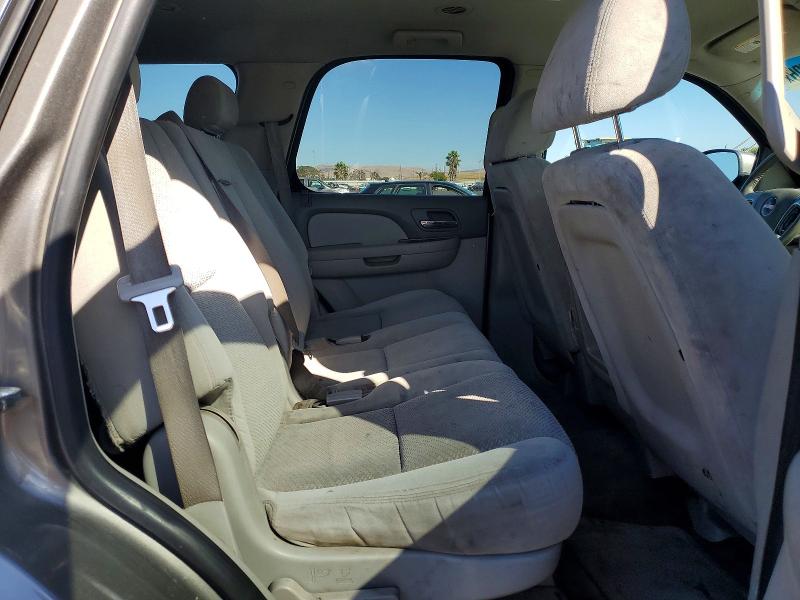 Photo 11 from auction – 2007 GMC YUKON with VIN 1GKFC13C77J359710