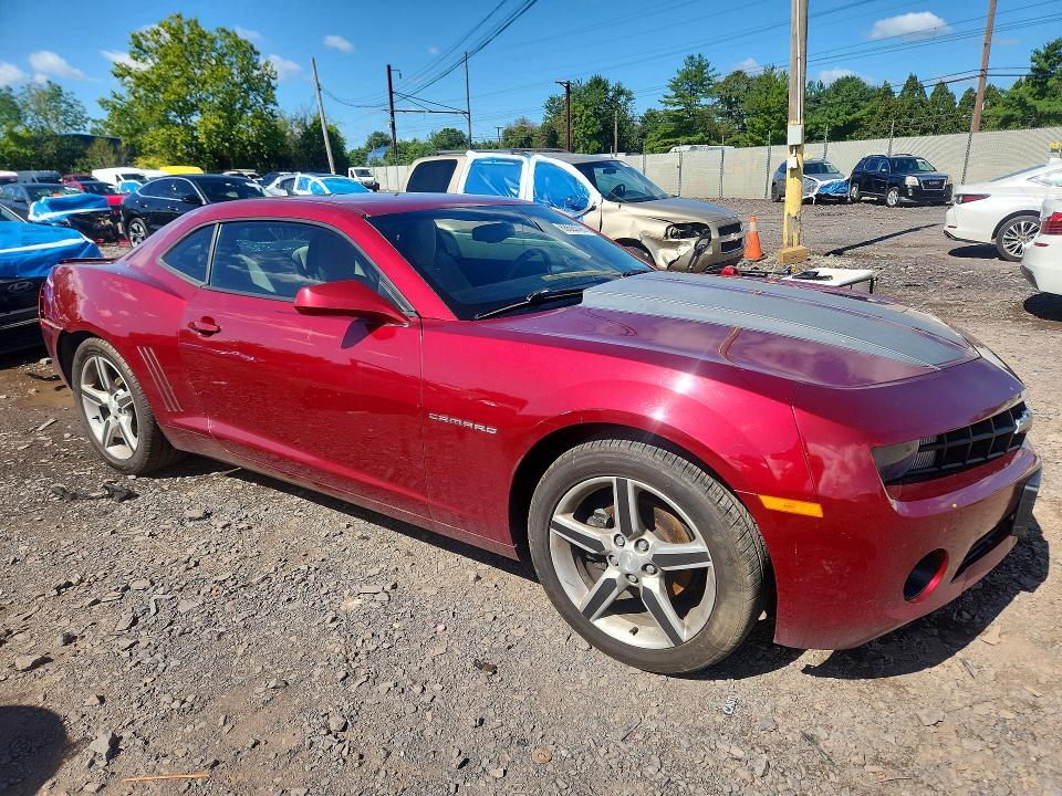 Photo 4 from auction – 2011 CHEVROLET CAMARO with VIN 2G1FB1ED6B9153473