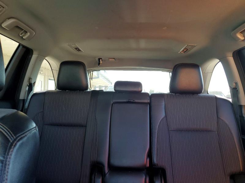 Photo 10 from auction – 2016 TOYOTA HIGHLANDER with VIN 5TDBKRFH4GS324757