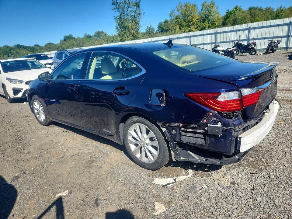 Фото 2 с аукциона – 2014 LEXUS ES с VIN JTHBW1GGXE2068140