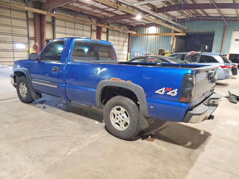 Снимка 2 от търг – 2004 CHEVROLET SILVERADO с VIN 1GCEK14V34E115552