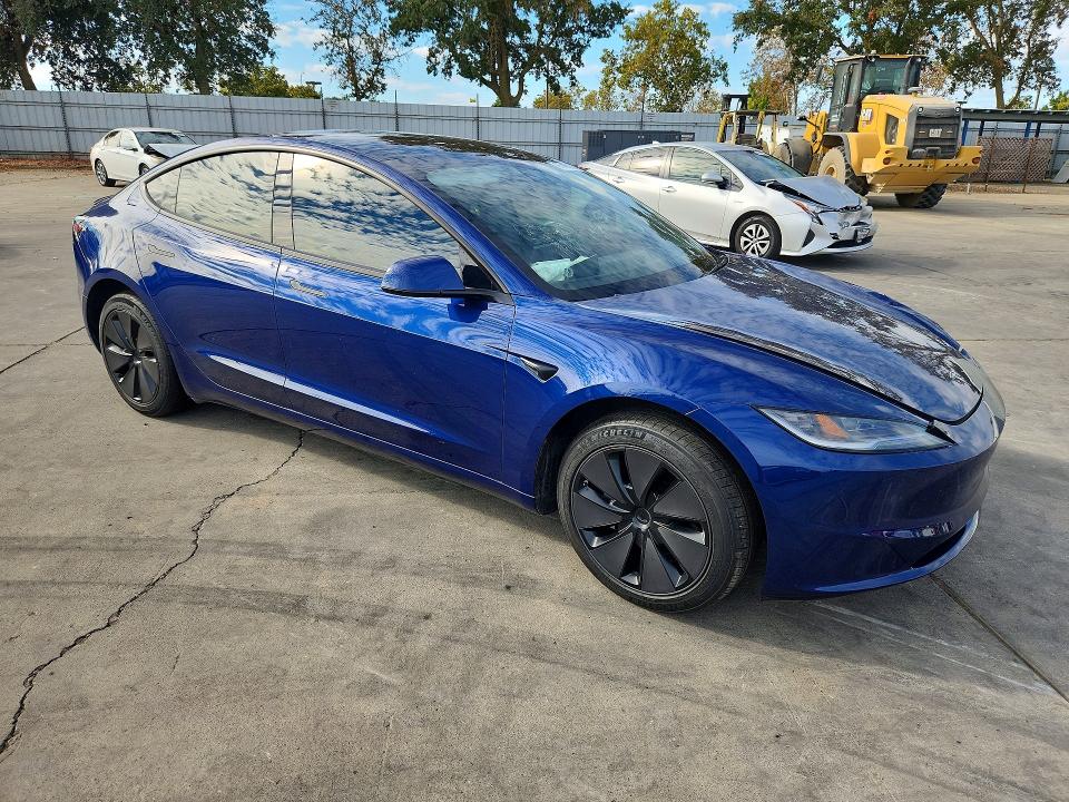 Photo 4 from auction – 2025 TESLA MODEL 3 with VIN 5YJ3E1EA7SF972303