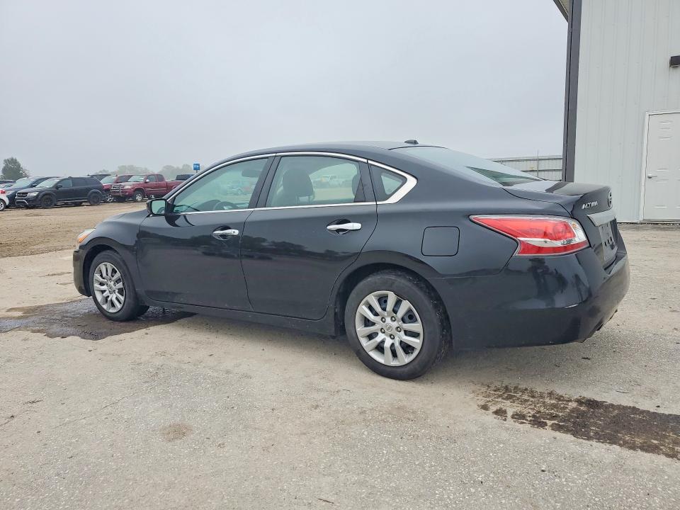Снимка 2 от търг – 2015 NISSAN ALTIMA с VIN 1N4AL3APXFN347040