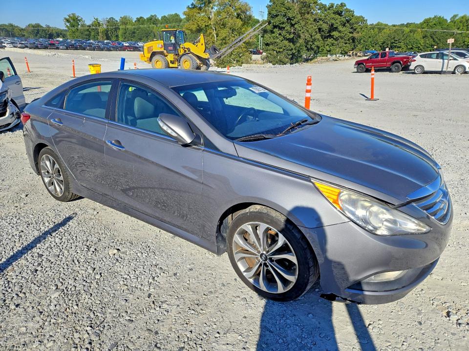Foto 4 de la subasta – 2014 HYUNDAI SONATA con VIN 5NPEC4ACXEH885802