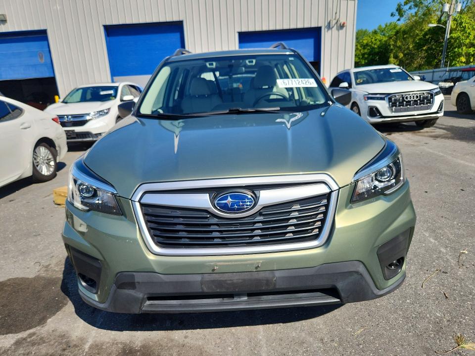 Photo 5 from auction – 2019 SUBARU FORESTER with VIN JF2SKACC6KH572338
