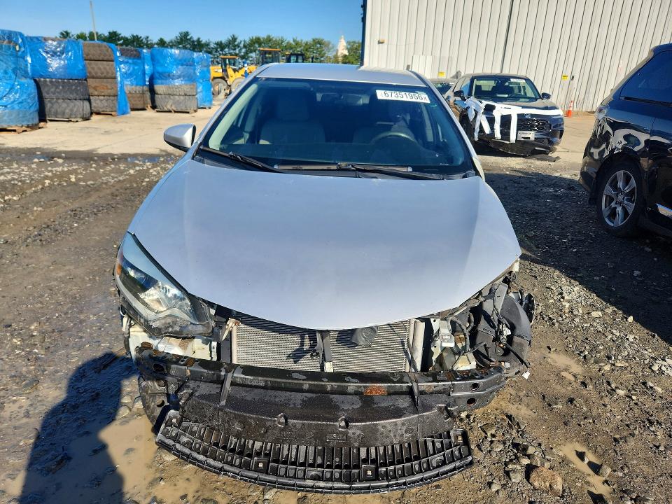 Photo 5 from auction – 2015 TOYOTA COROLLA with VIN 2T1BURHEXFC334052