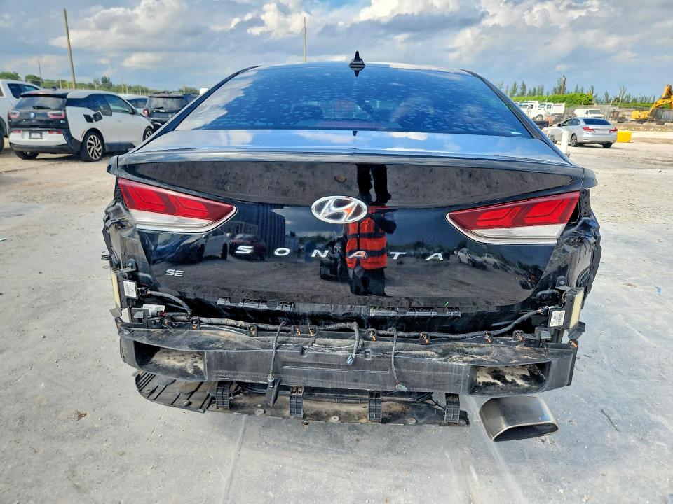 Снимка 6 от търг – 2019 HYUNDAI SONATA с VIN 5NPE24AF9KH757897