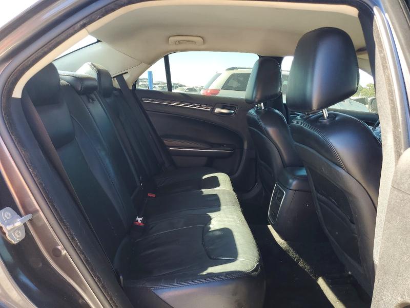 Снимка 10 от търг – 2015 CHRYSLER 300 с VIN 2C3CCAAGXFH930695