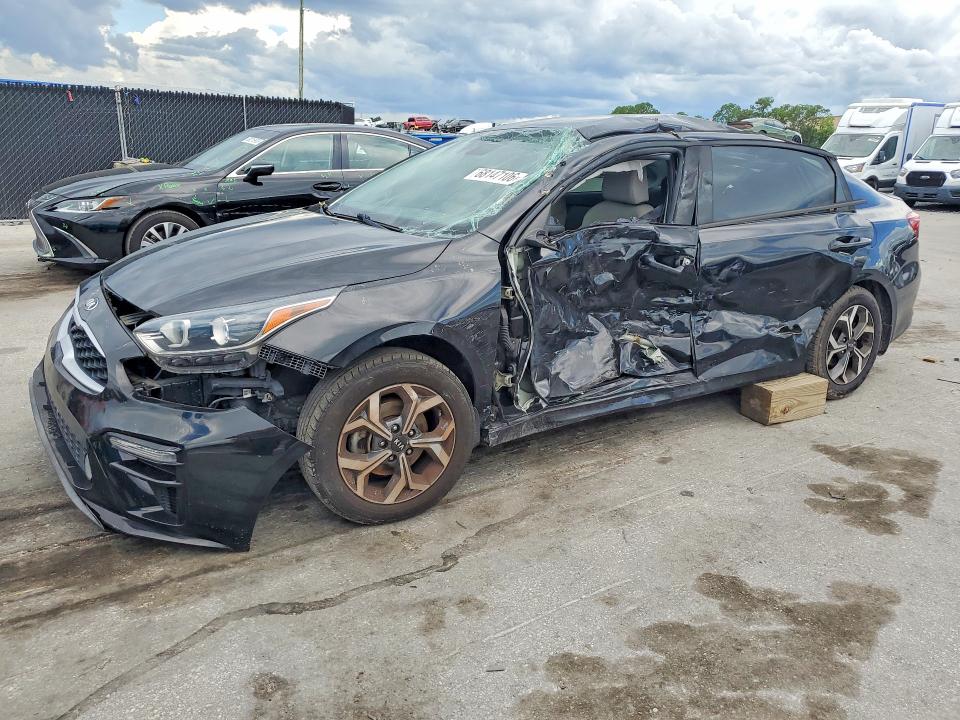 KIA FORTE 2019 with VIN 3KPF24AD0KE060626 - Photo from auction